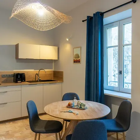 Bed & Breakfast L'heure Bleue La Regence Villeneuve-les-Avignon