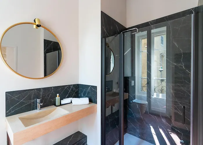 L'heure Bleue Bed & Breakfast