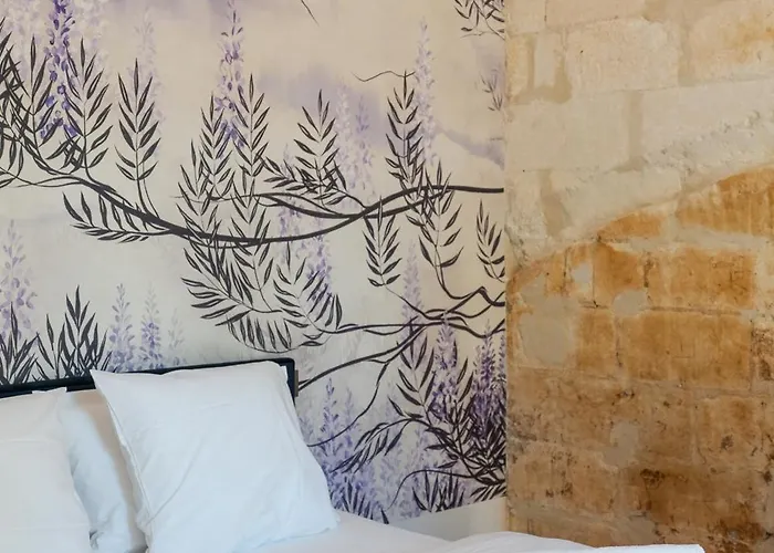 L'heure Bleue Bed & Breakfast